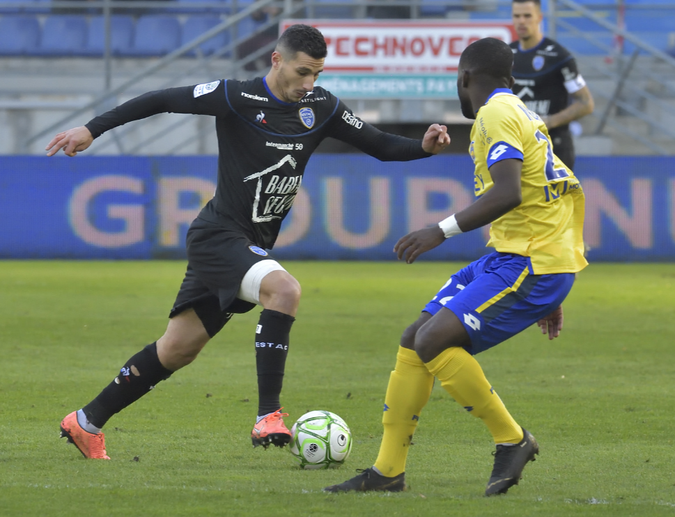 详细阅读:天行网页版 -斯图加特发布备战花絮,清晨状态回暖,法甲任务艰巨,数据趋势出现新变化(德甲斯图加特vs拜仁慕尼黑) 天行网页版 -斯图加特发布备战花絮,清晨状态回暖,法甲任务艰巨,数据趋势出现新变化(德甲斯图加特vs拜仁慕尼黑)